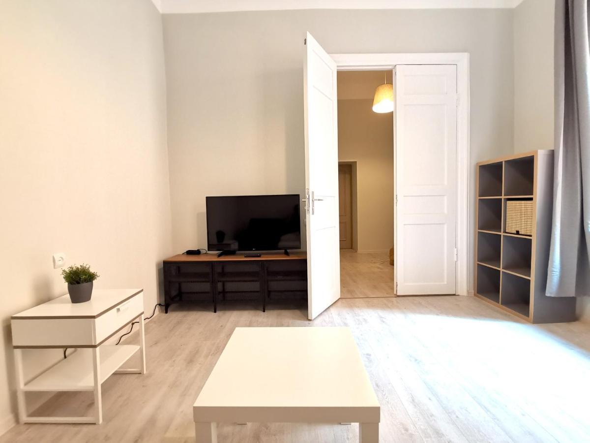 Lacplesa Downtown New 2-Bedroom Apartment Riga Kültér fotó
